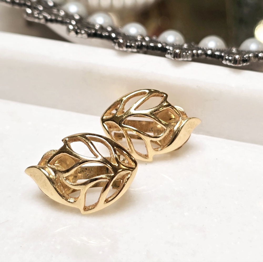 DIOR Vintage Gold-Tone Clip-On Earrings.